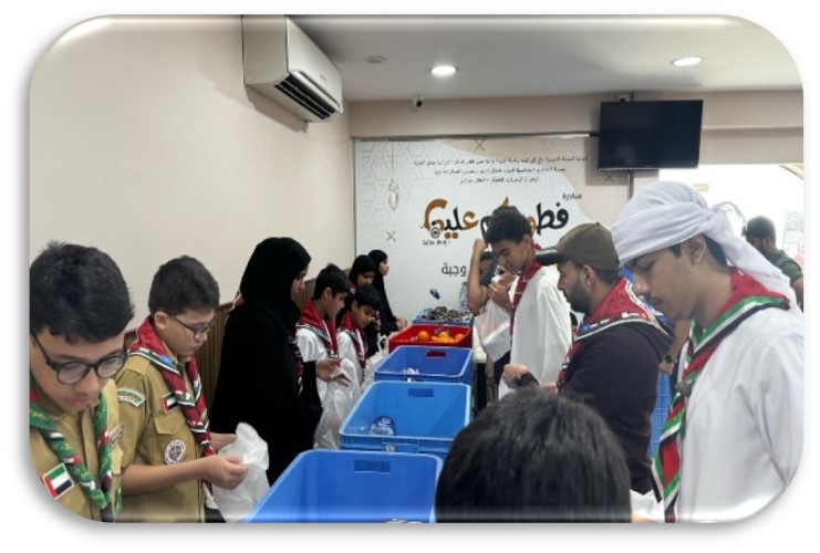Ras Al Khaimah Scouts participate in the “Your Iftar is on Us” initiative during Ramadan (4)
