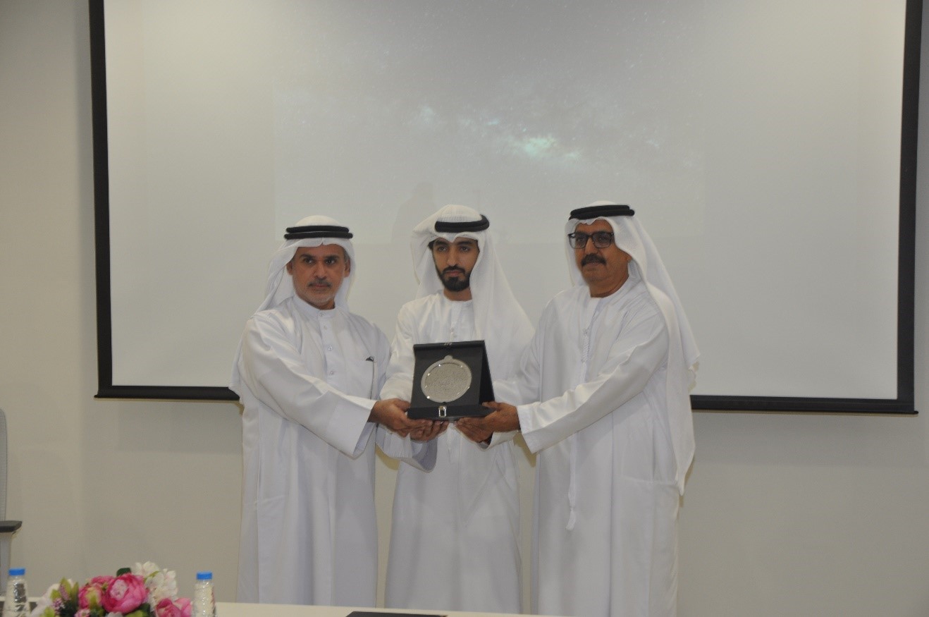 Sharjah witnesses the signing of a cooperation agreement between the Sharjah Scout Commission and the Emirates Astronomy Society (2)