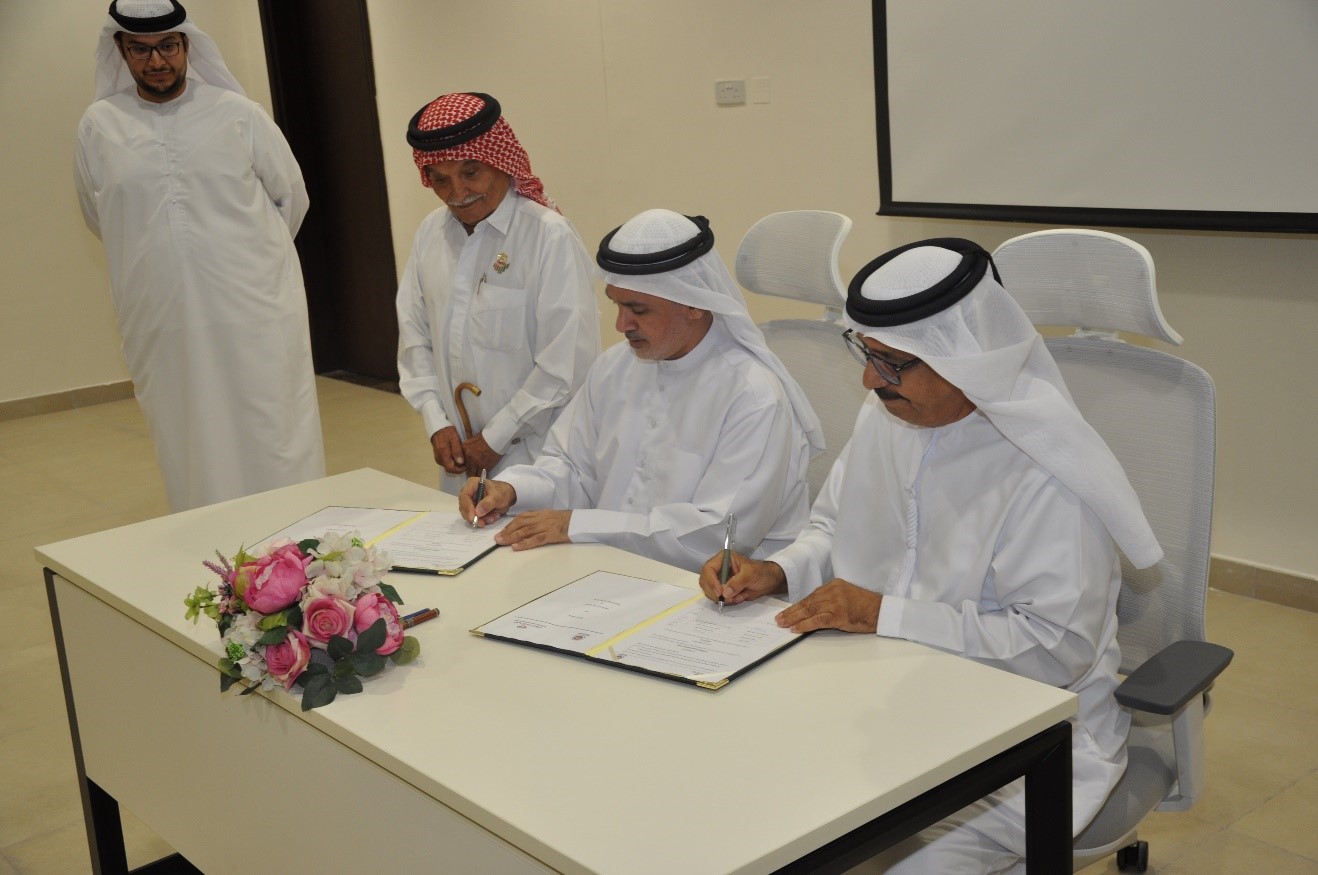 Sharjah witnesses the signing of a cooperation agreement between the Sharjah Scout Commission and the Emirates Astronomy Society (4)